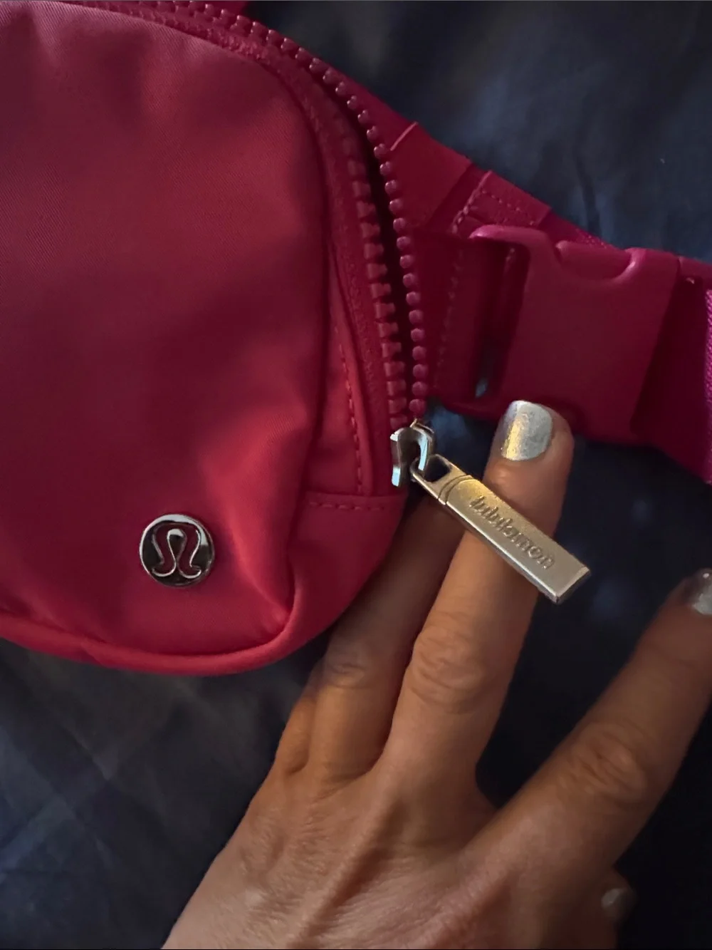 lululemon athletica Red Crossbody Travel Waist Bag - Picture 6 of 6